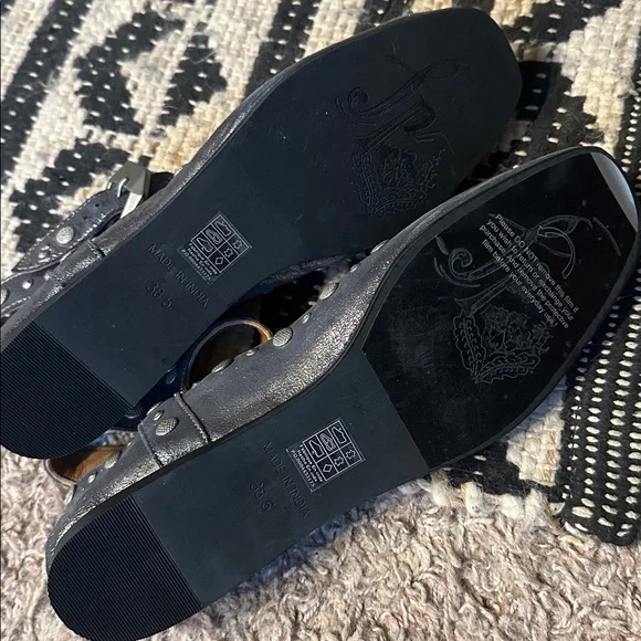 Free People Mystic Mary Jane Flats - Size 8.5 - Silver Distress - NWOT - Picture 5 of 9